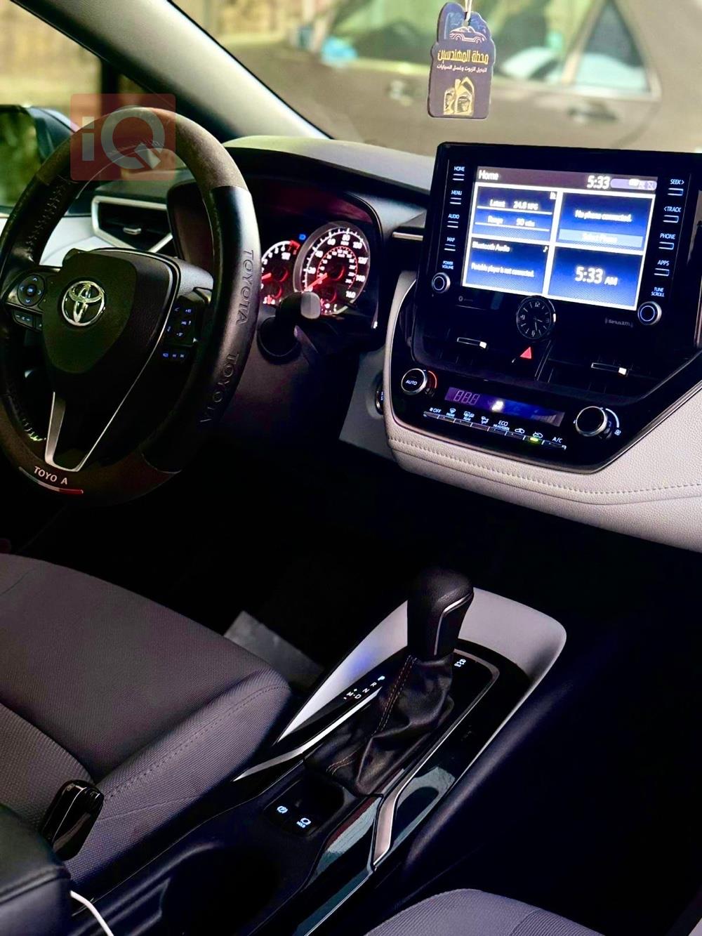 تۆیۆتا کۆرۆلا